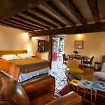 بيت ضيافة Manoir De La Groye Saint-Saturnin-sur-Loire