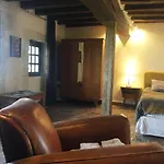 Manoir De La Groye Saint-Saturnin-sur-Loire